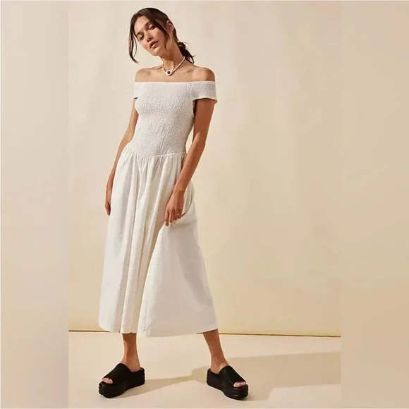 free people smocked midi dress FREE PEOPLE ENDLESS SUMMER AINT SHE A BEAUT SMOCKED MIDI DRESS TERRA Sz S NWT